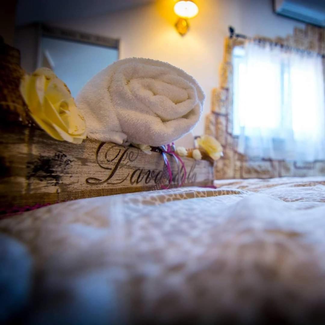 Grotta Dei Puntali B&B Carini Buitenkant foto